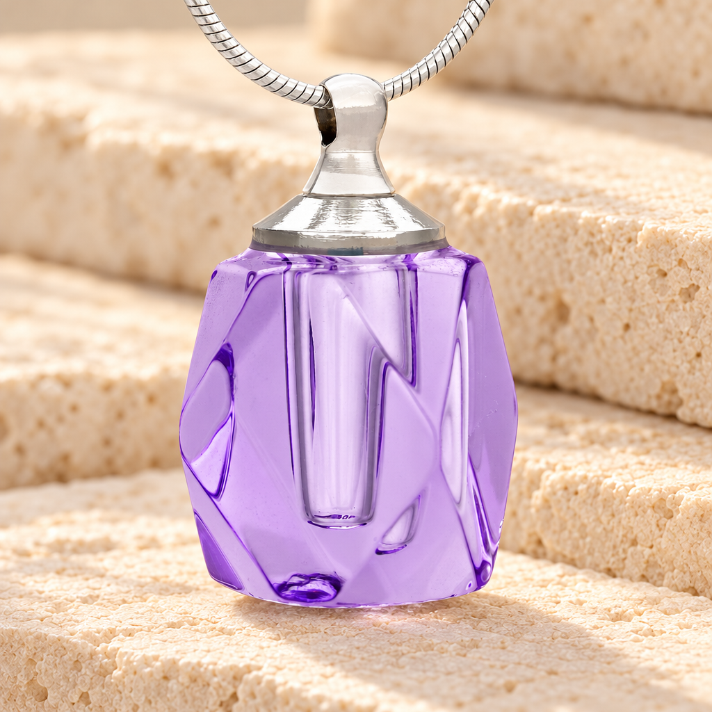 Glass Locket Violet Shasta Cremains Pendant — main — evr2017v