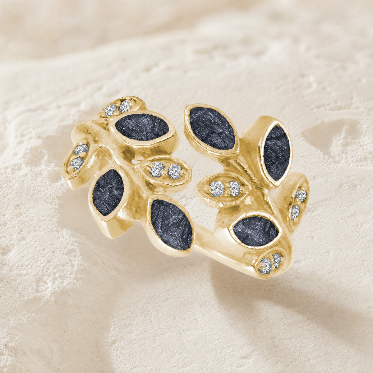Solid 14K Gold Women's Chatelain Ash Ring with Slate