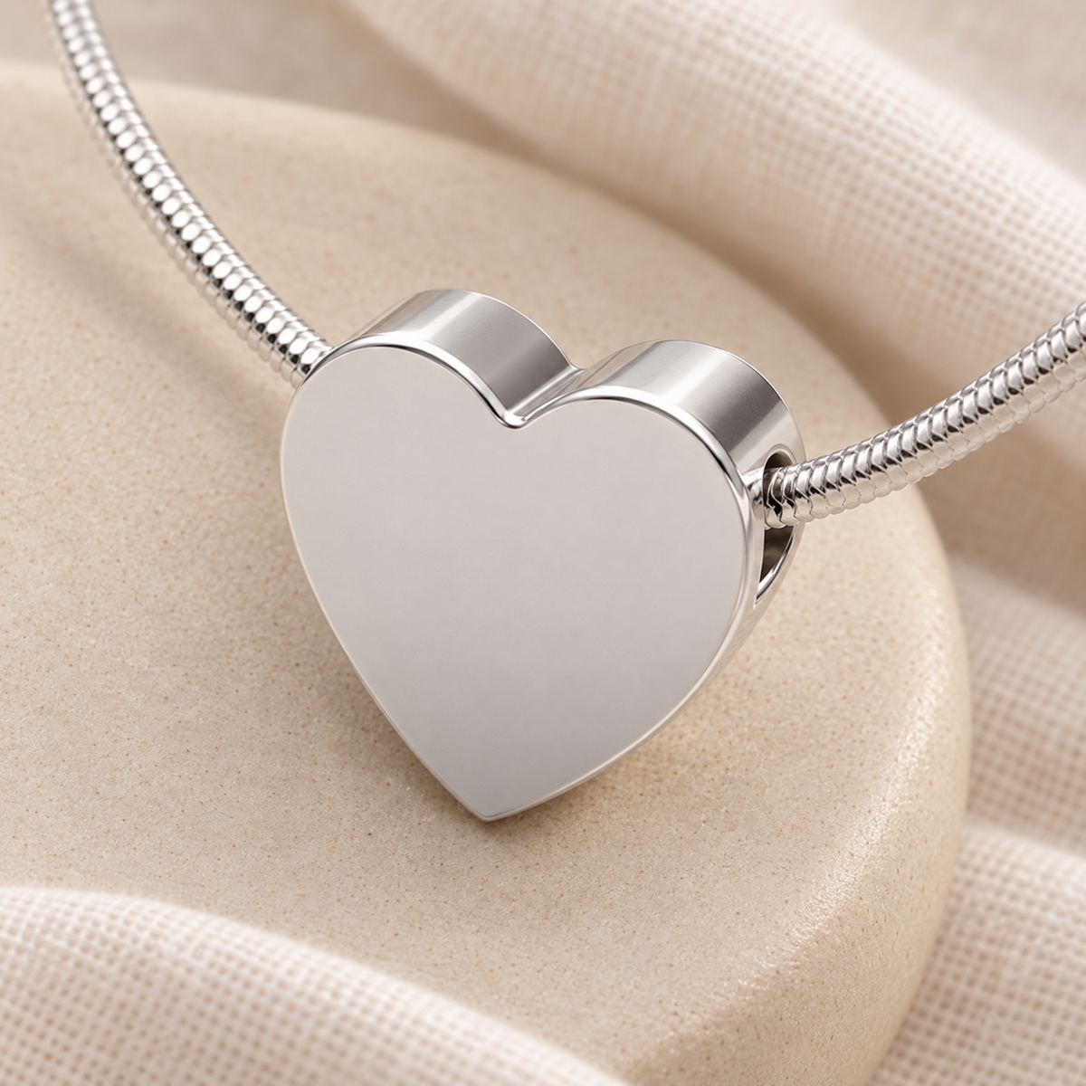 Sterling Silver Smooth Heart Forever Sealed Cremation Jewelry — alternate view — evr6457ssfs